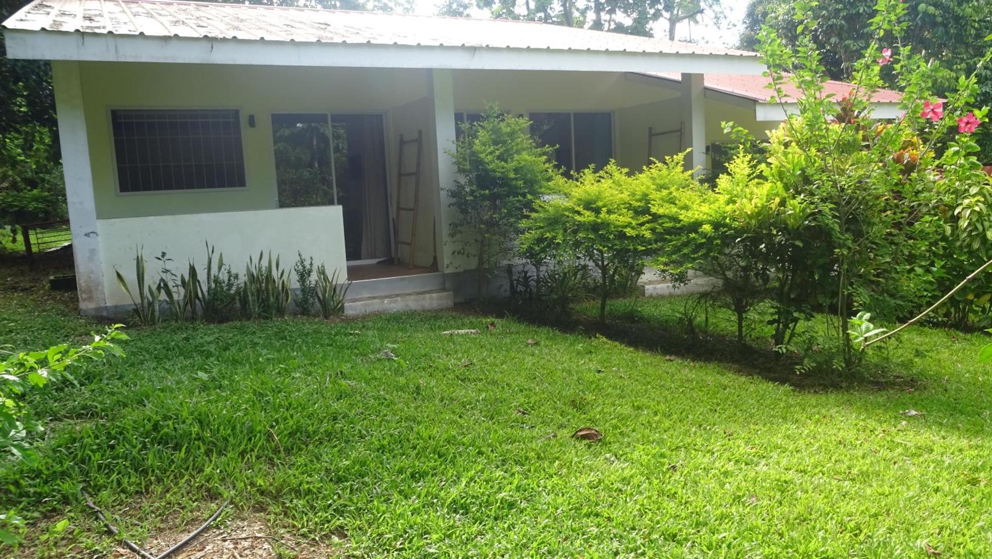 Acacia'S Cottages With Starlink Wifi Mambajao Exterior photo